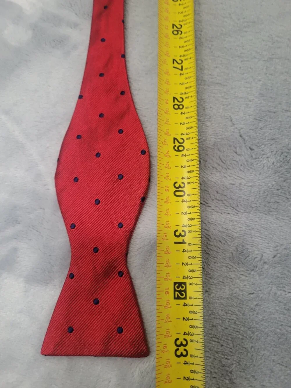 Brooks Brothers Red With Navy Polka Dot Design Self Tie Bow Tie Silk Classic